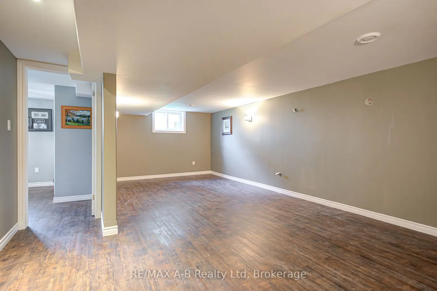 Additional image 8 of 3981 111 Road