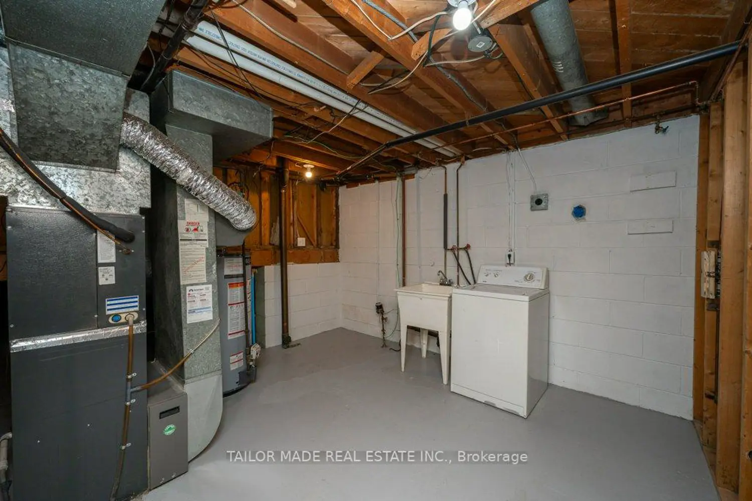 Additional image 16 of 37 Vanderbrent Crescent