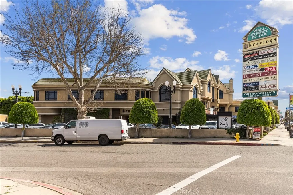 Additional image 58 of 5652 Yolanda Avenue Unit 7, Tarzana, CA 91356