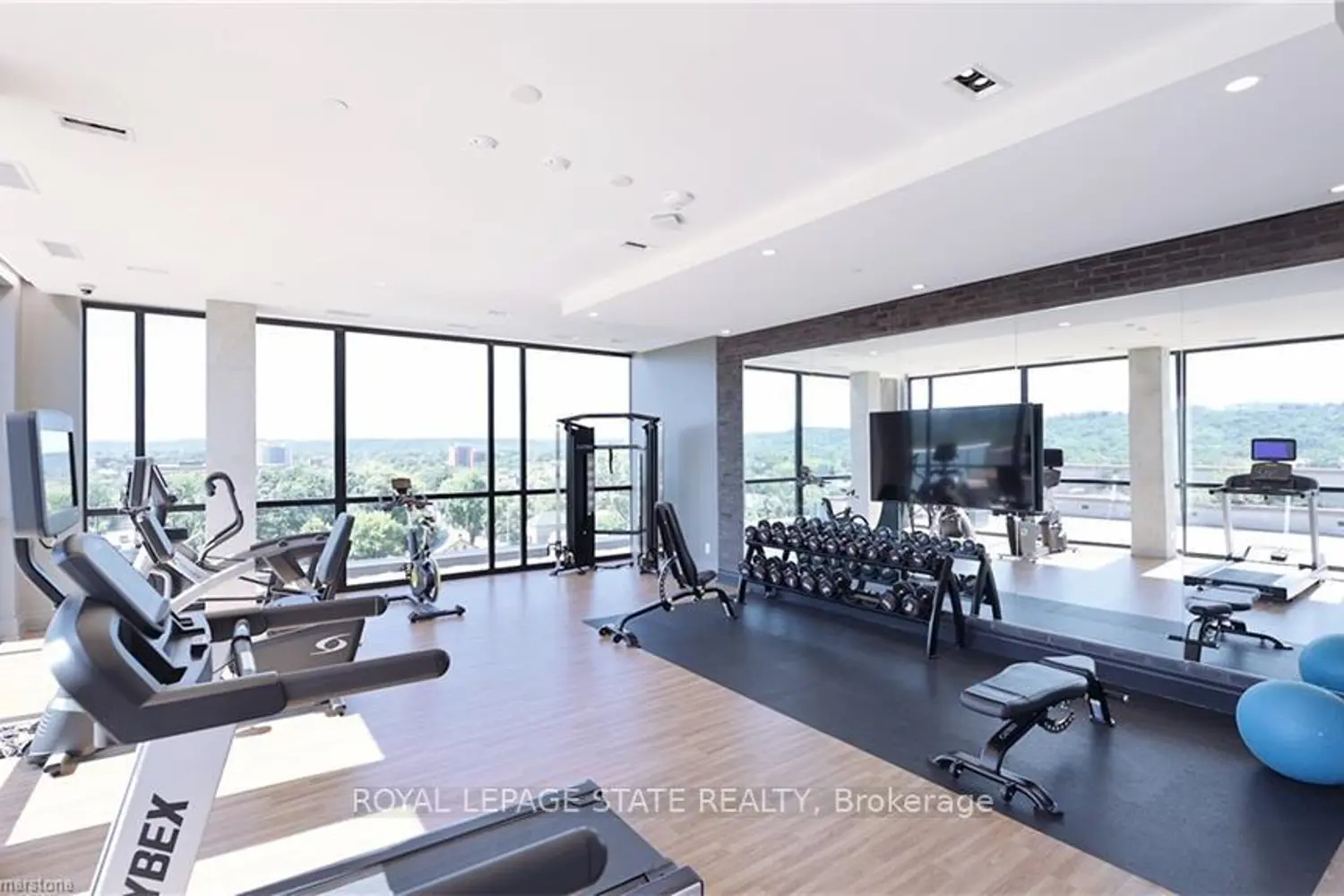 Additional image 16 of 101 Locke Street 507