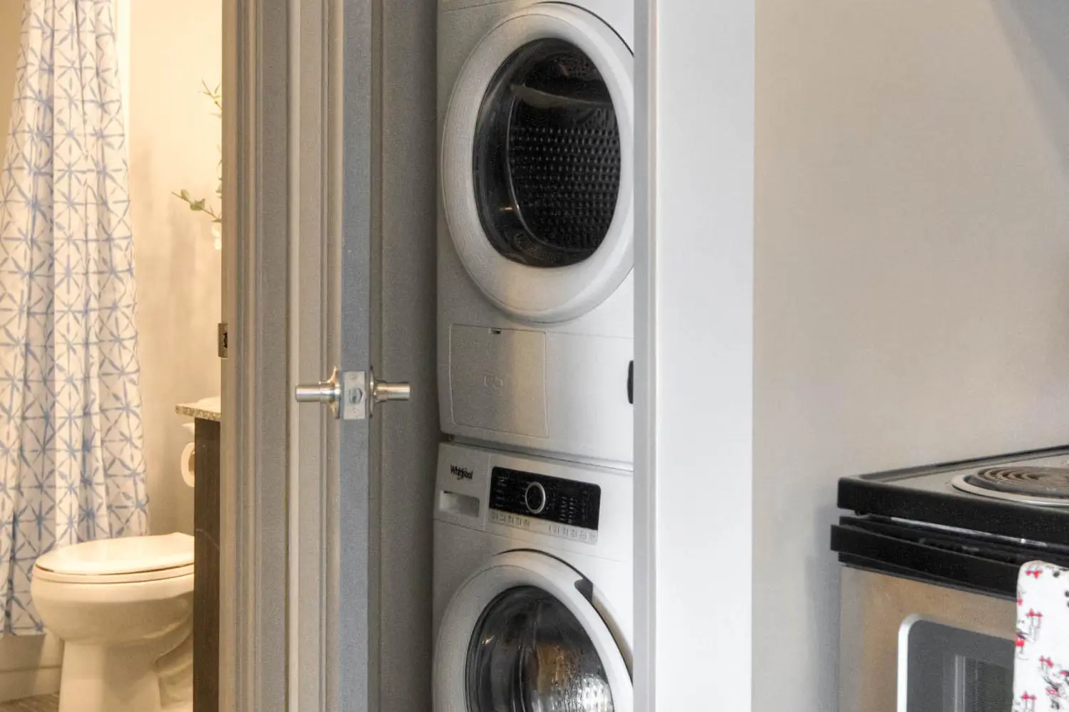 Additional image 12 of 275 Larch Street G216