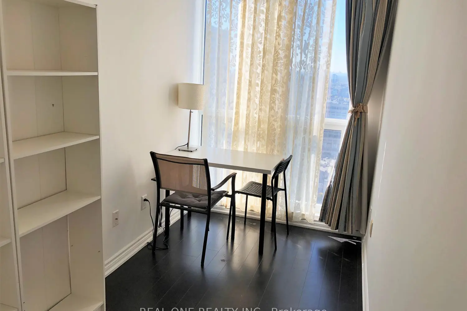 Additional image 18 of 386 Yonge Street 4010