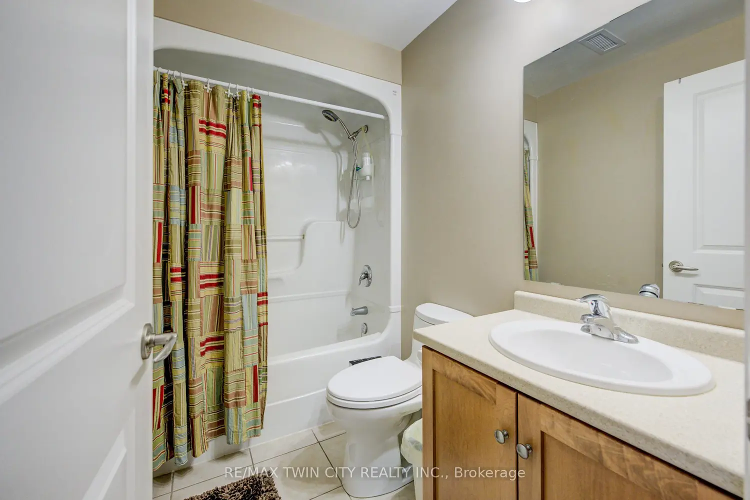 Additional image 15 of 165 Duke Street 105