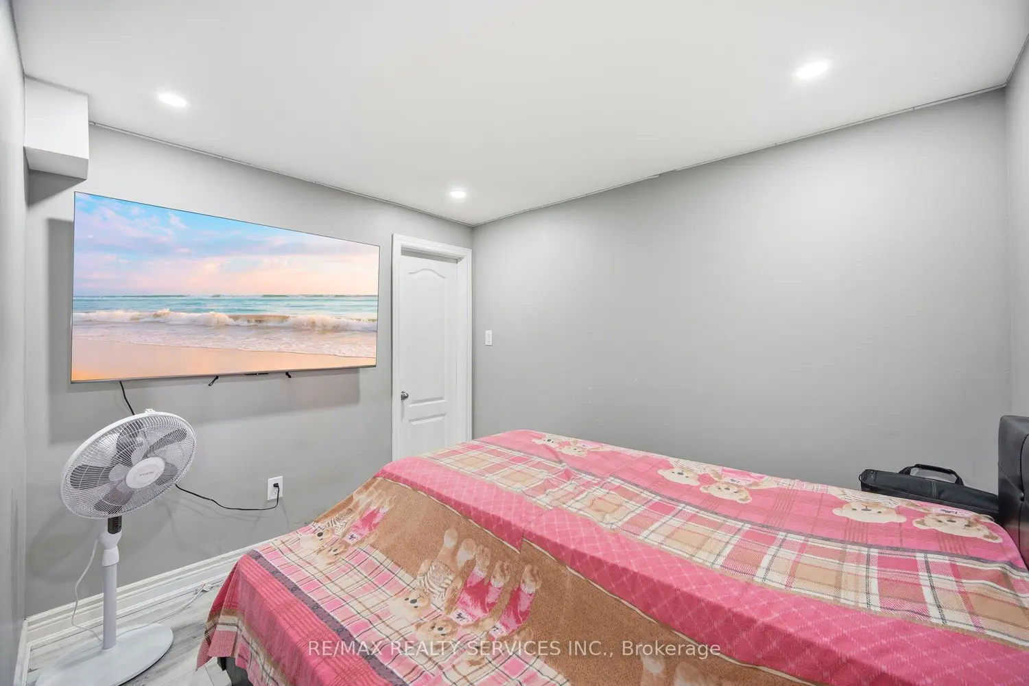 Additional image 16 of 71 Hutton Crescent