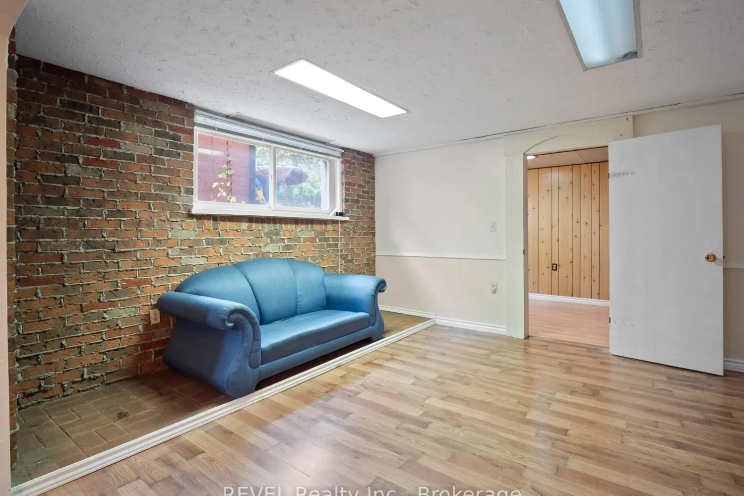 Additional image 17 of 95 Windward Street