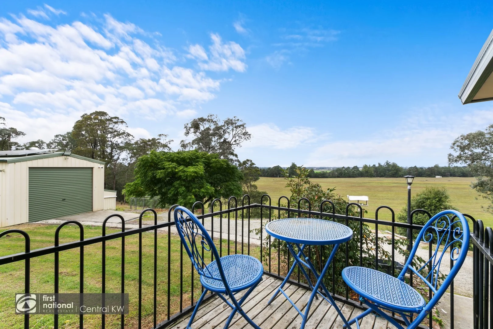 69 Downings Rd, Cowwarr VIC 3857