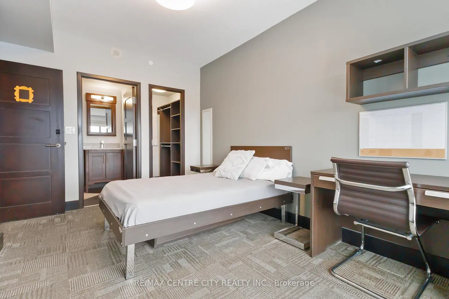 Additional image 18 of 1235 Richmond Street 1218