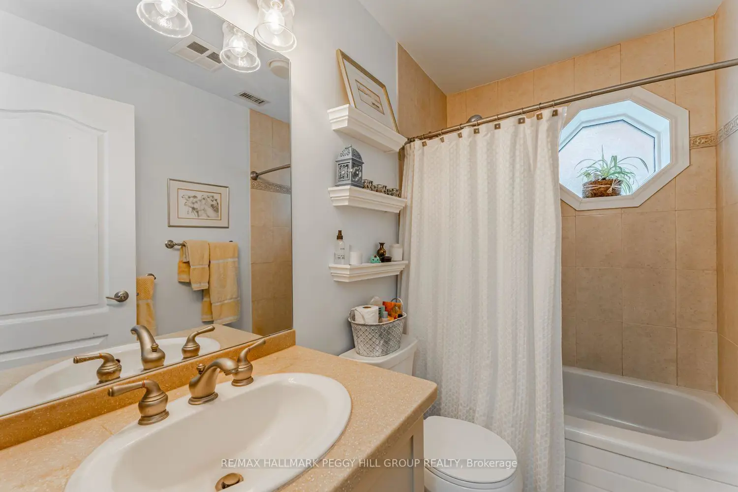 Additional image 9 of 200 Collier Street 104