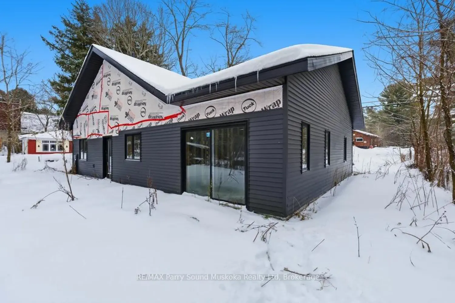 Additional image 2 of 1232 518 Highway