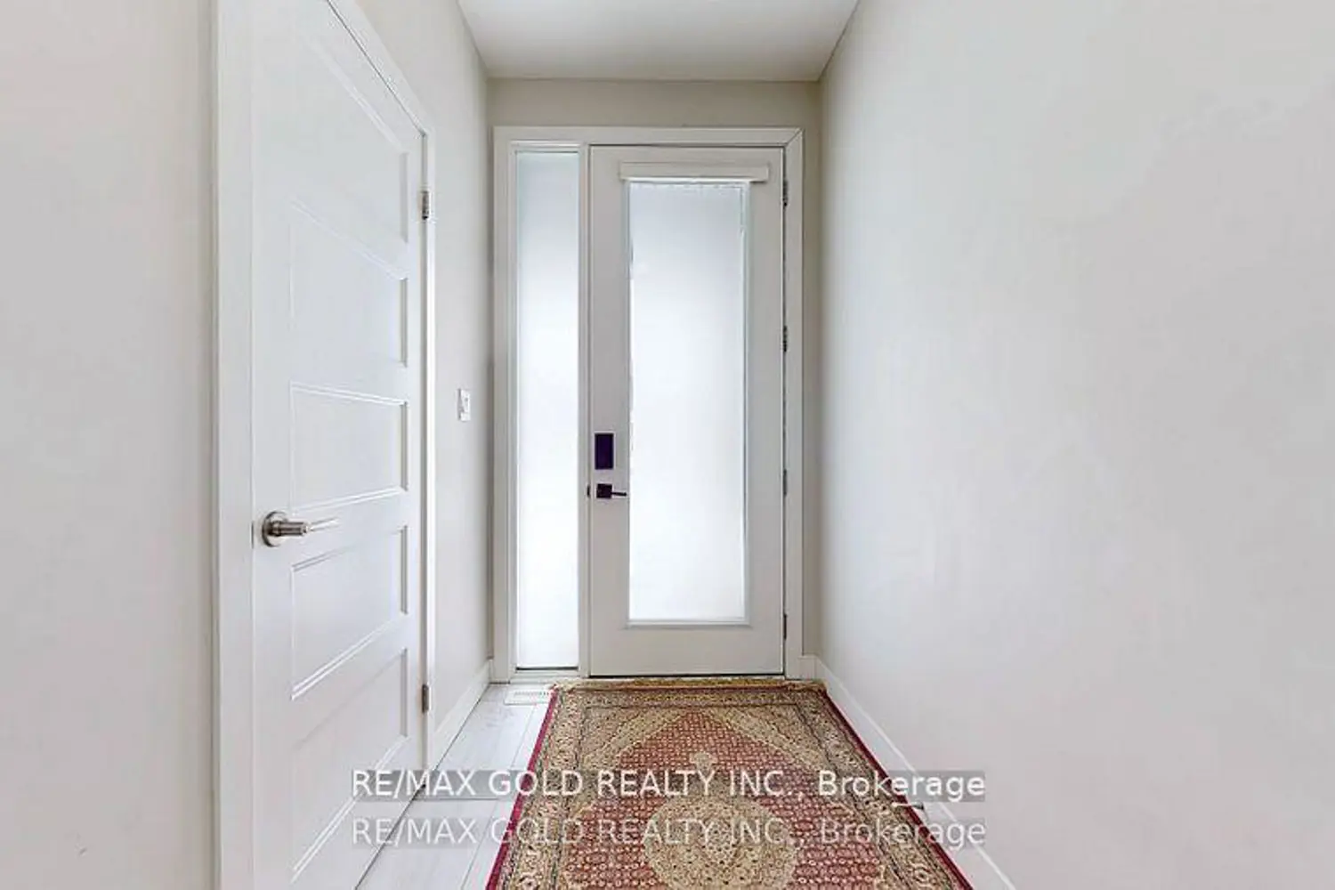 Additional image 8 of 997 West Village Square