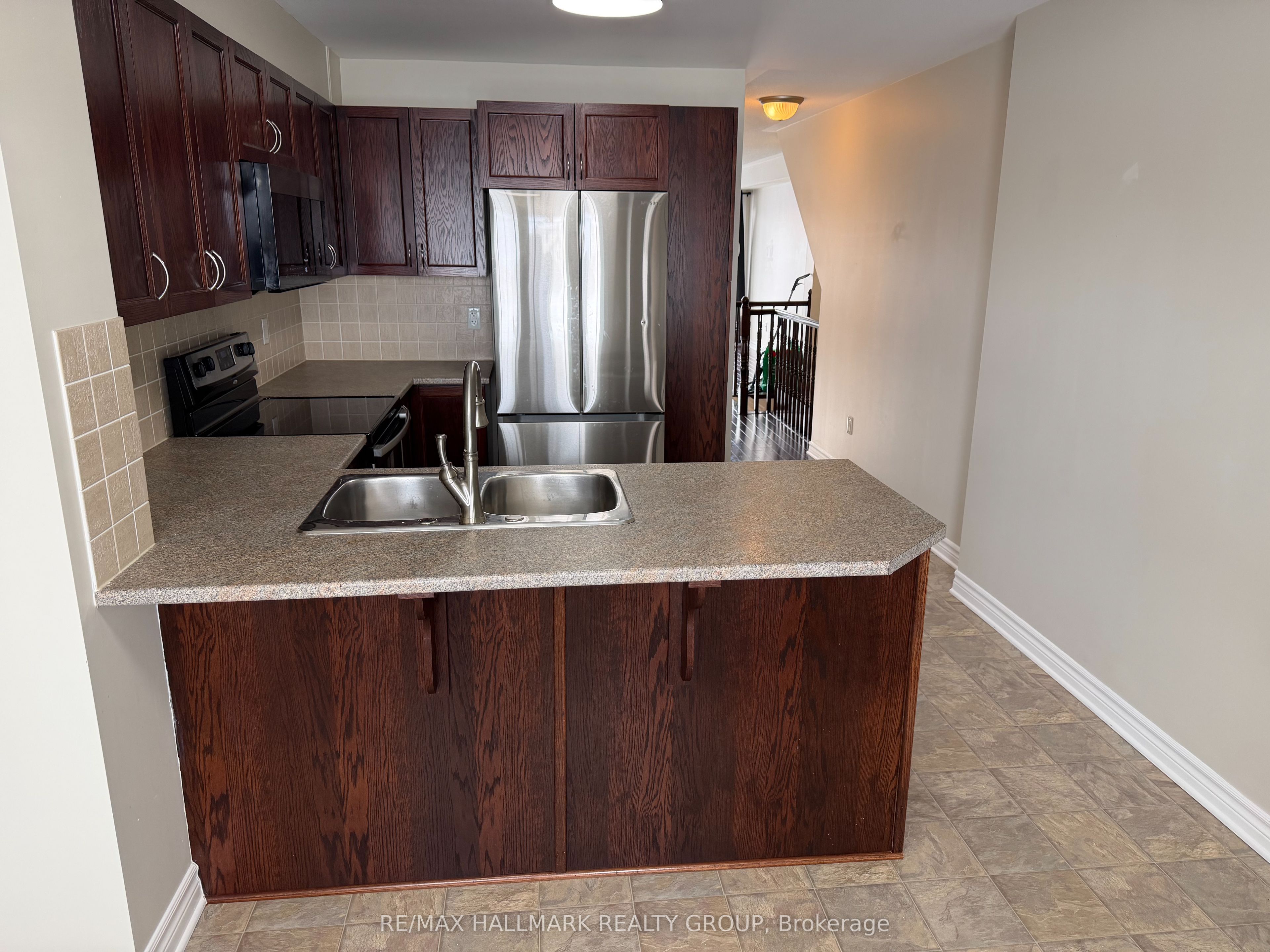 Additional image 3 of 35-755 Lakeridge Drive, Ottawa, ON, K4A 0N5