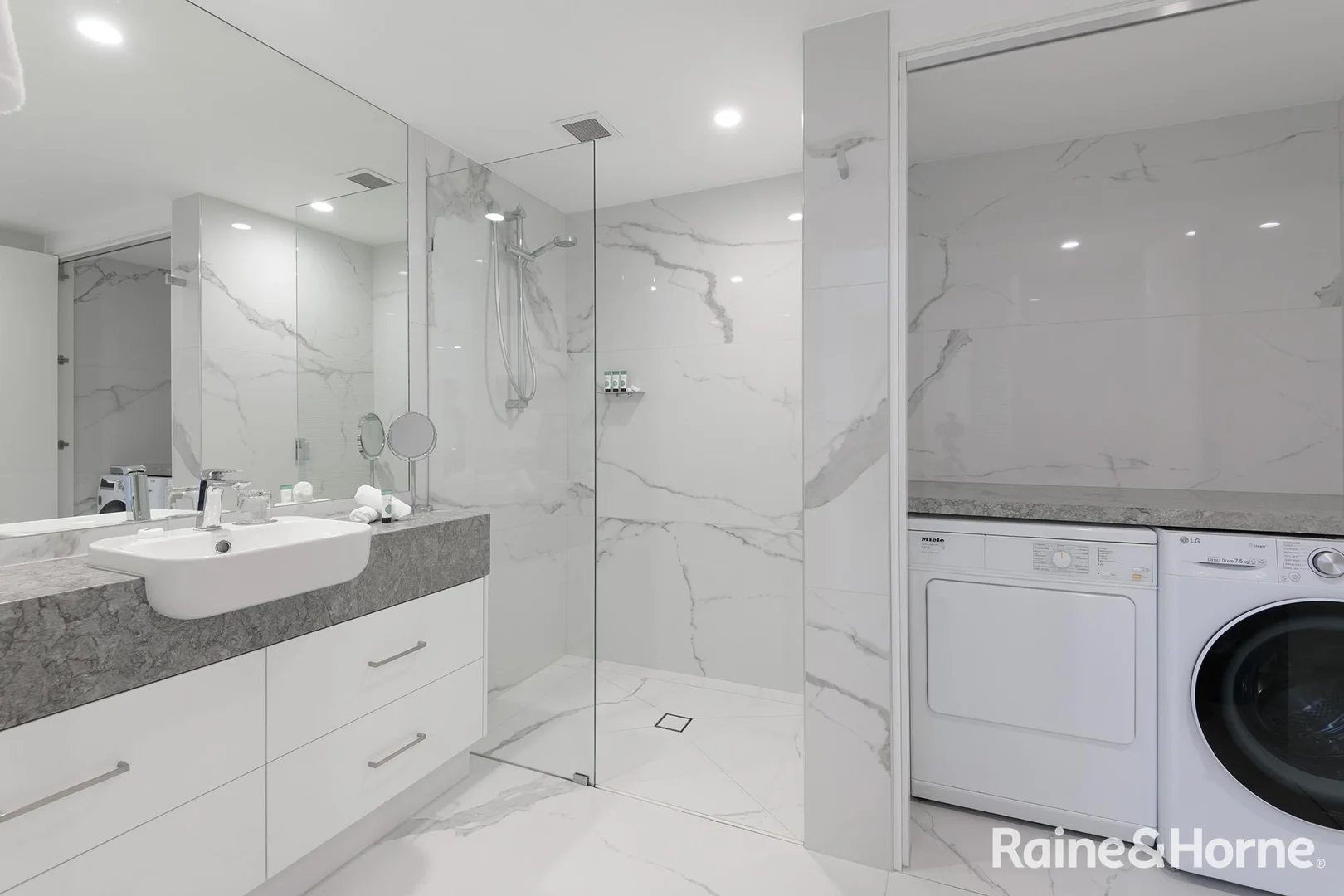 Additional image 13 of 11/8-28 Pandanus Way (Mirage Villa 422), Port Douglas QLD 4877