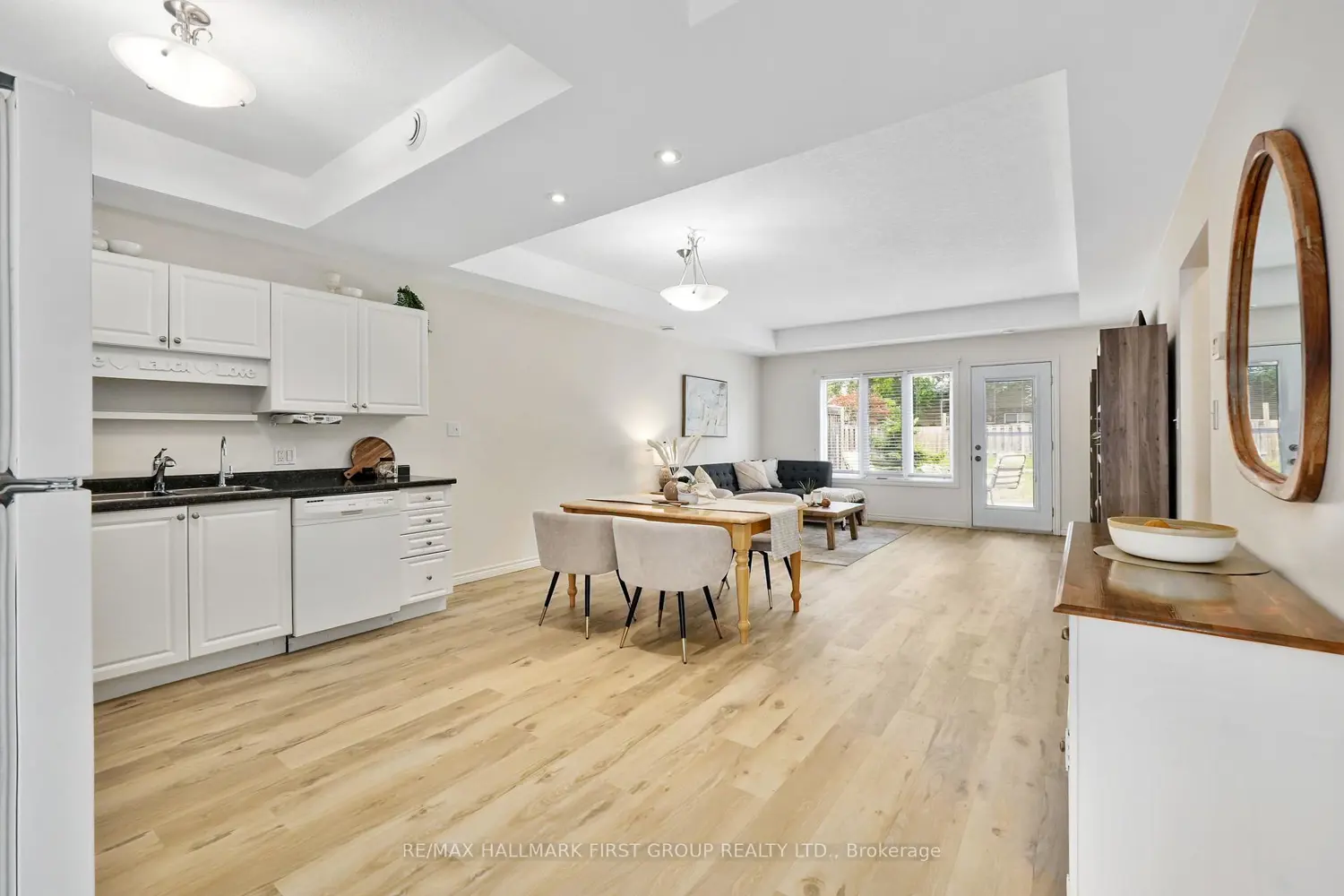 Additional image 3 of 17 George Court 203