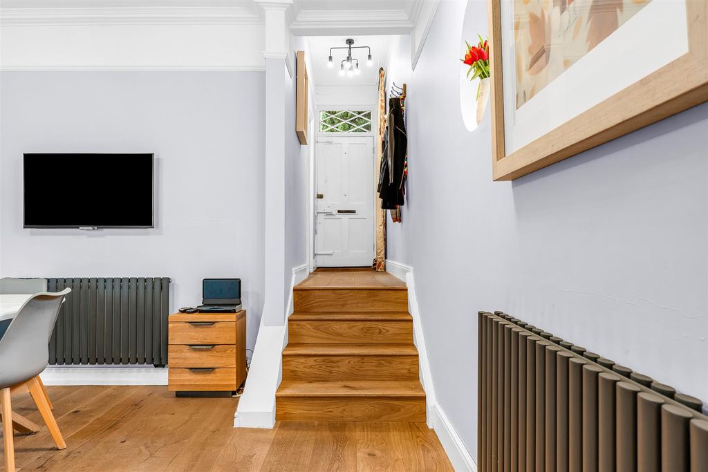 Additional image 20 of 3 bed semi-detached house for saleNorth Road, Hertford SG14