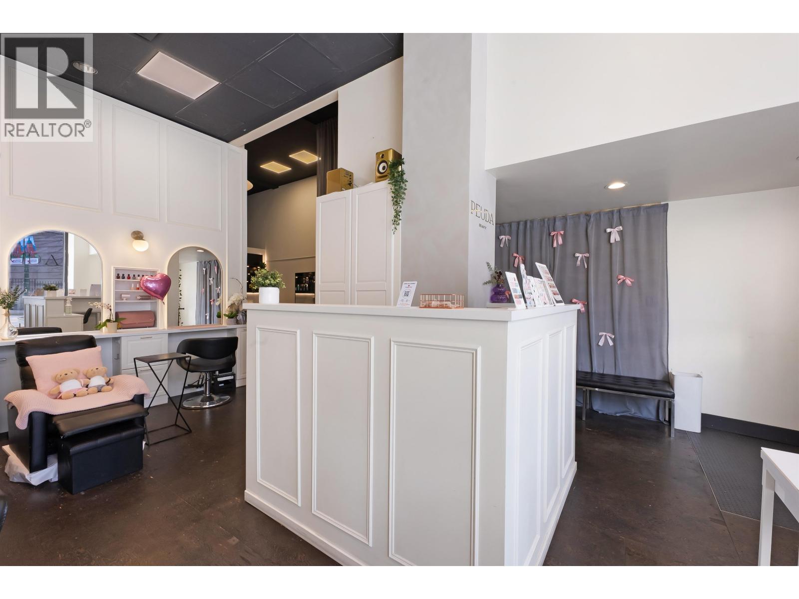 Additional image 2 of 1-119 Pender Street West, Vancouver, BC, V6B1S5