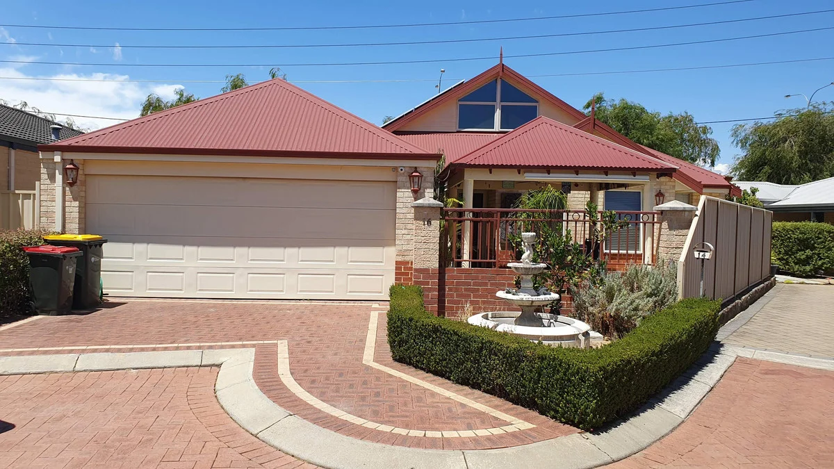 16 Grasslands Loop, Kingsley WA 6026