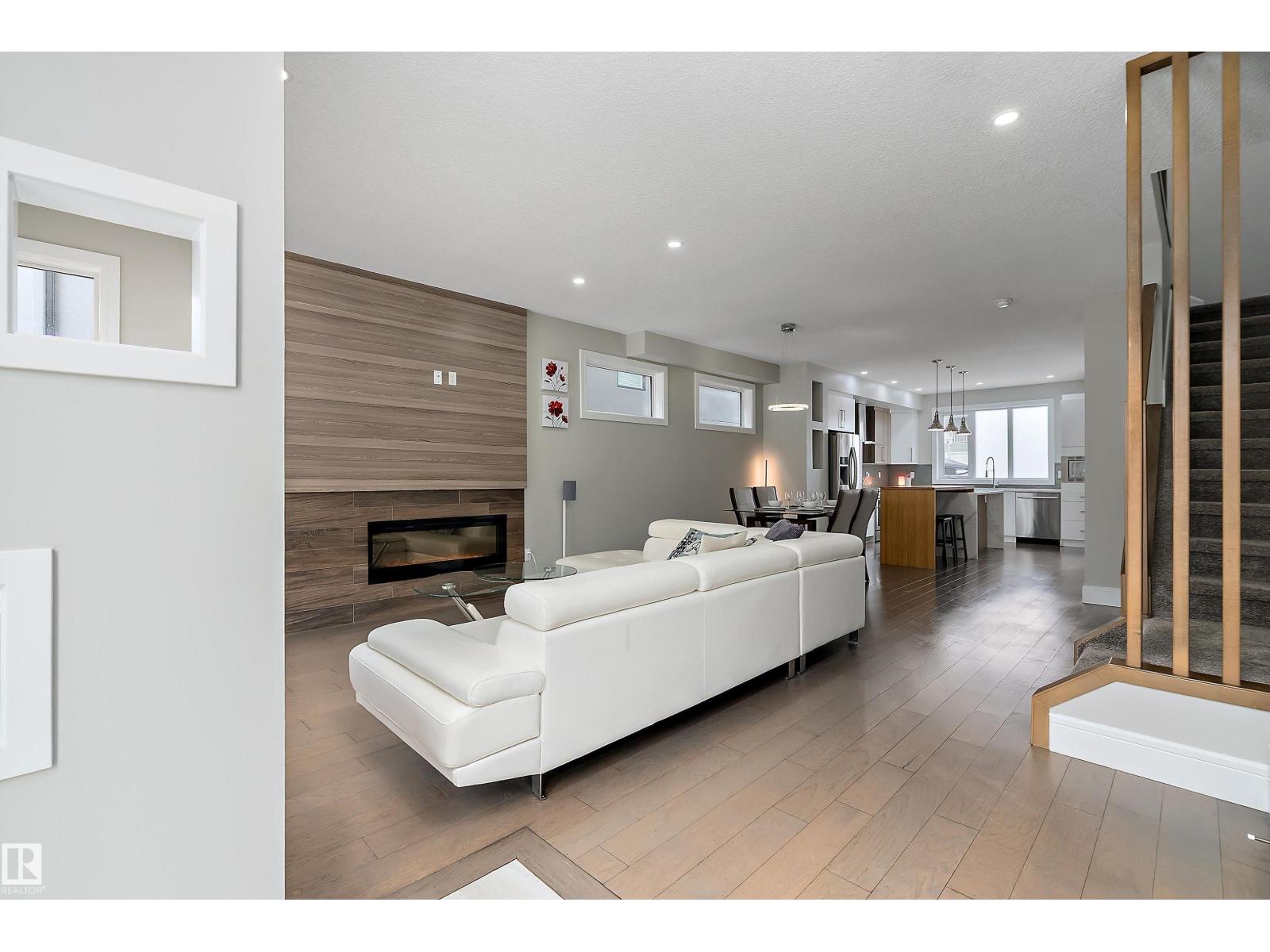 Additional image 4 of 11308 75 Avenue NW, Edmonton, AB, T6G0H5