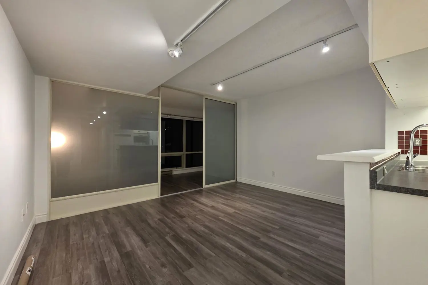 Additional image 6 of 1001 Bay Street 2513