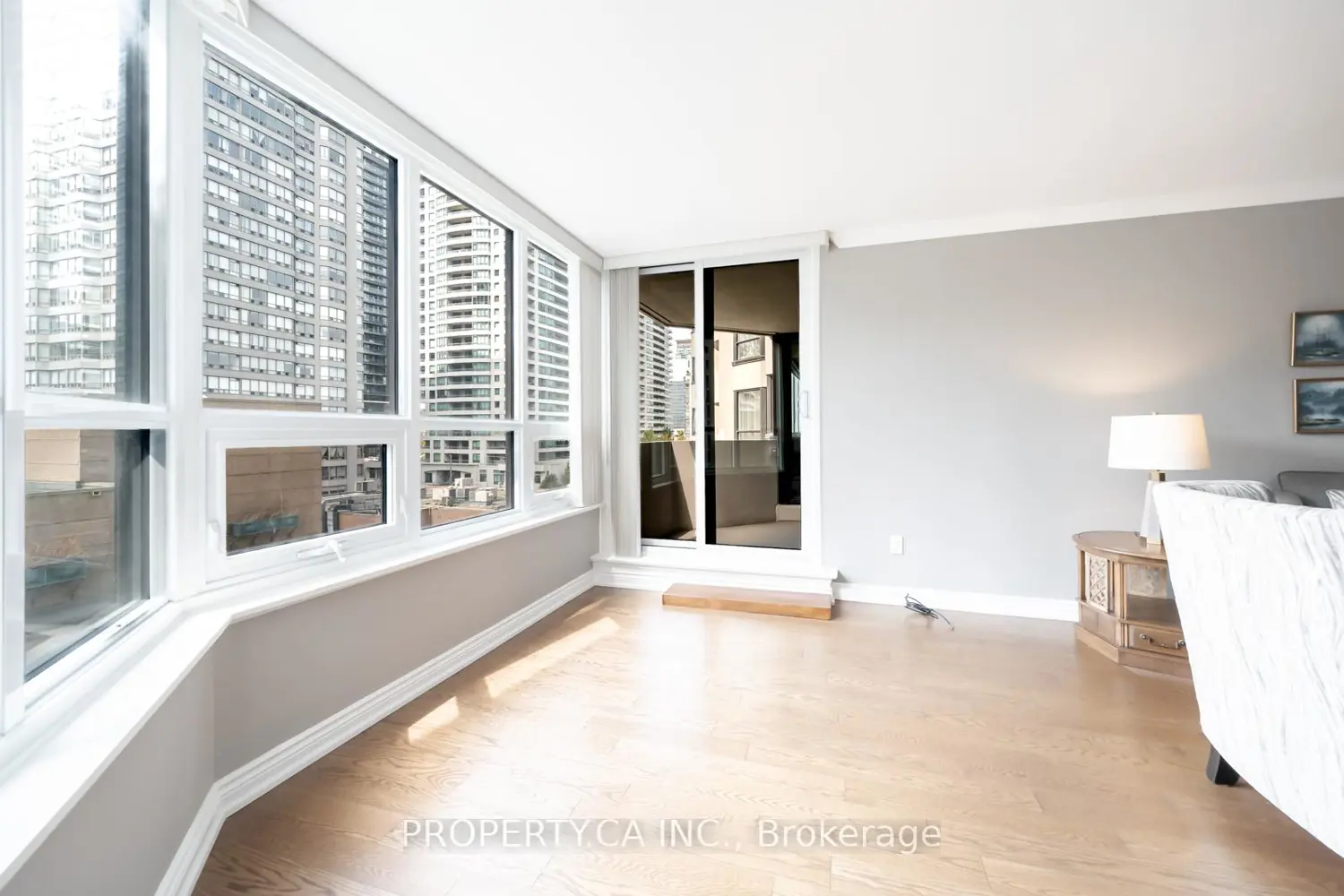 Additional image 5 of 65 Spring Garden Avenue 604