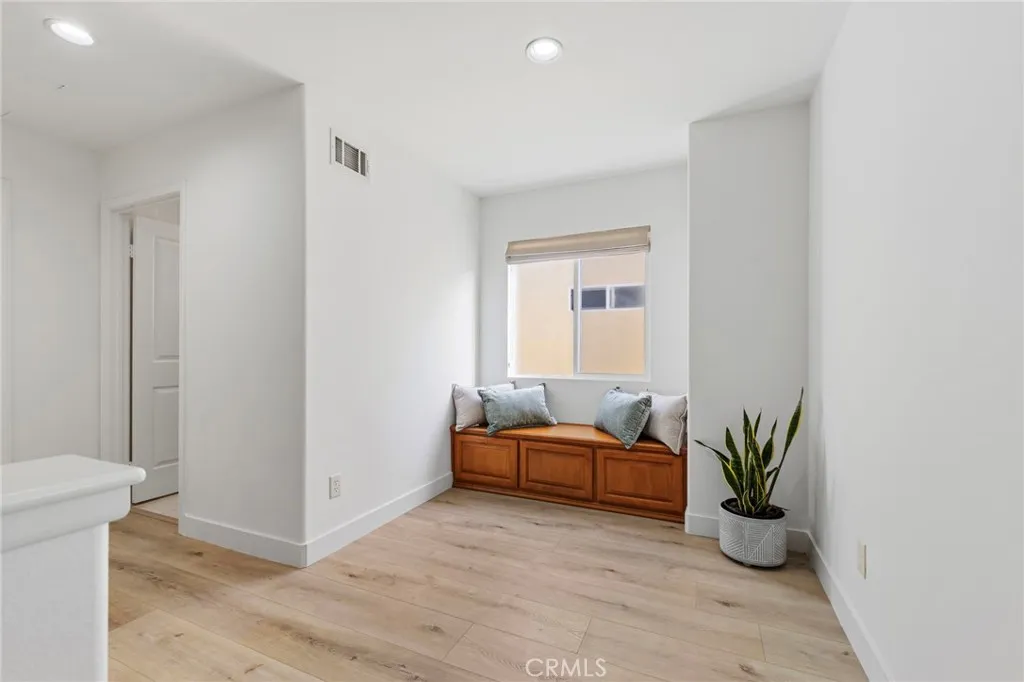 Additional image 74 of 75 Ashford, Irvine, CA 92618