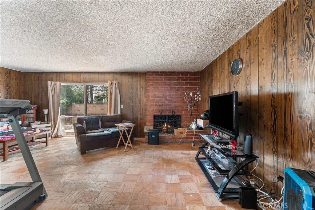 Additional image 19 of 13525 Simshaw Ave, Sylmar, CA 91342