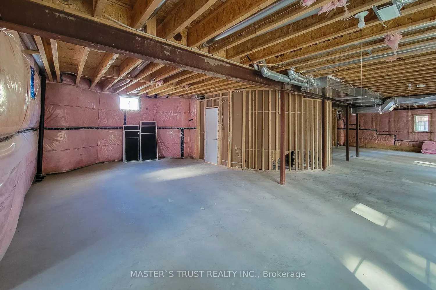 Additional image 17 of 325 Somme Street