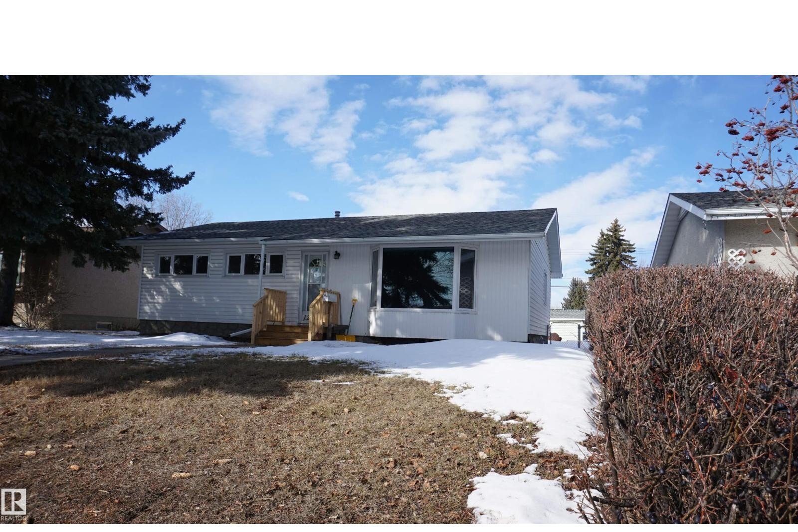 Additional image 8 of 12924 135a Avenue NW, Edmonton, AB, T5L3Z7