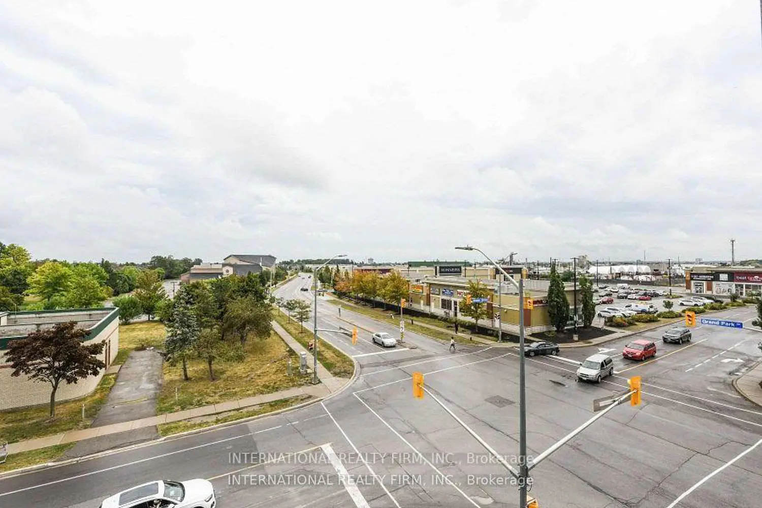 Additional image 9 of 3975 Grand Park Drive 307