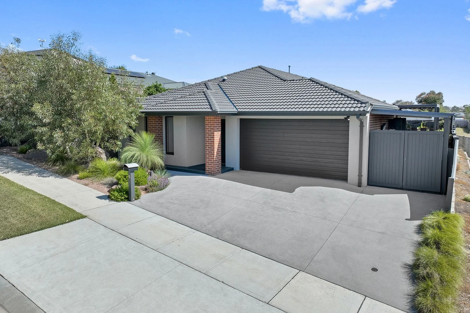 5 Heathland Avenue, Warragul VIC 3820