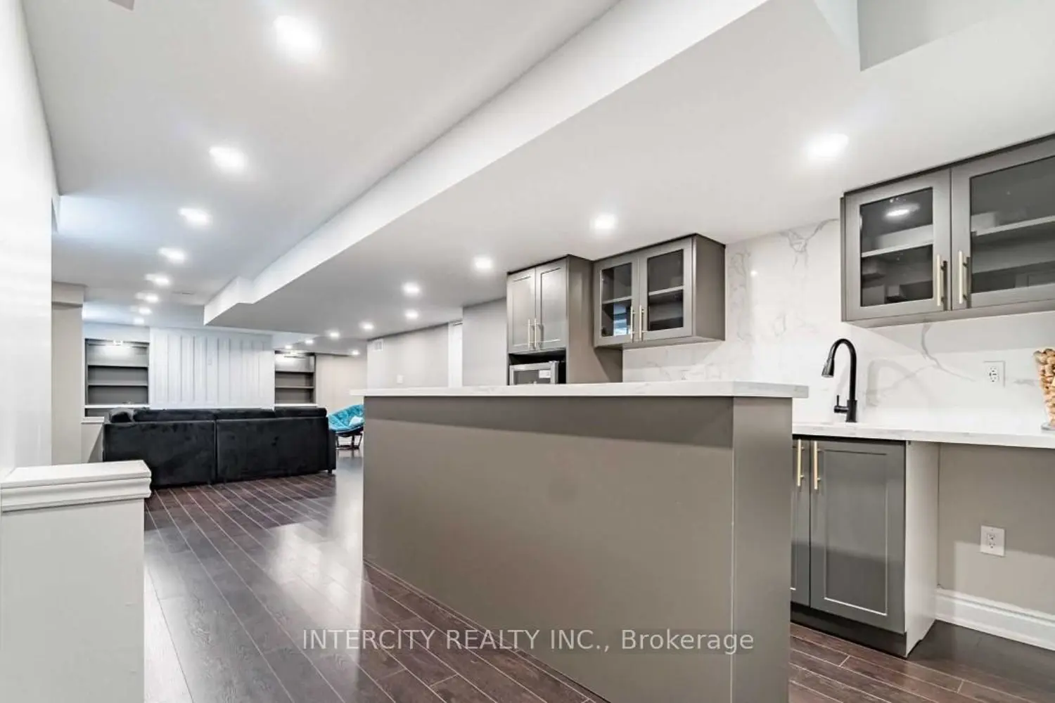 Additional image 17 of 363 Robert Parkinson Drive