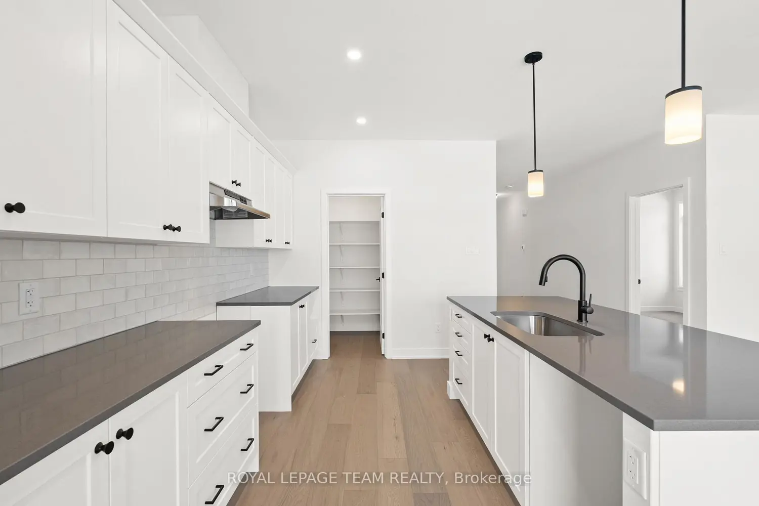 Additional image 11 of 1057 Moore Street