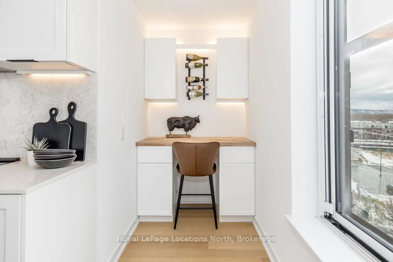 Additional image 11 of 31 Huron Street 523