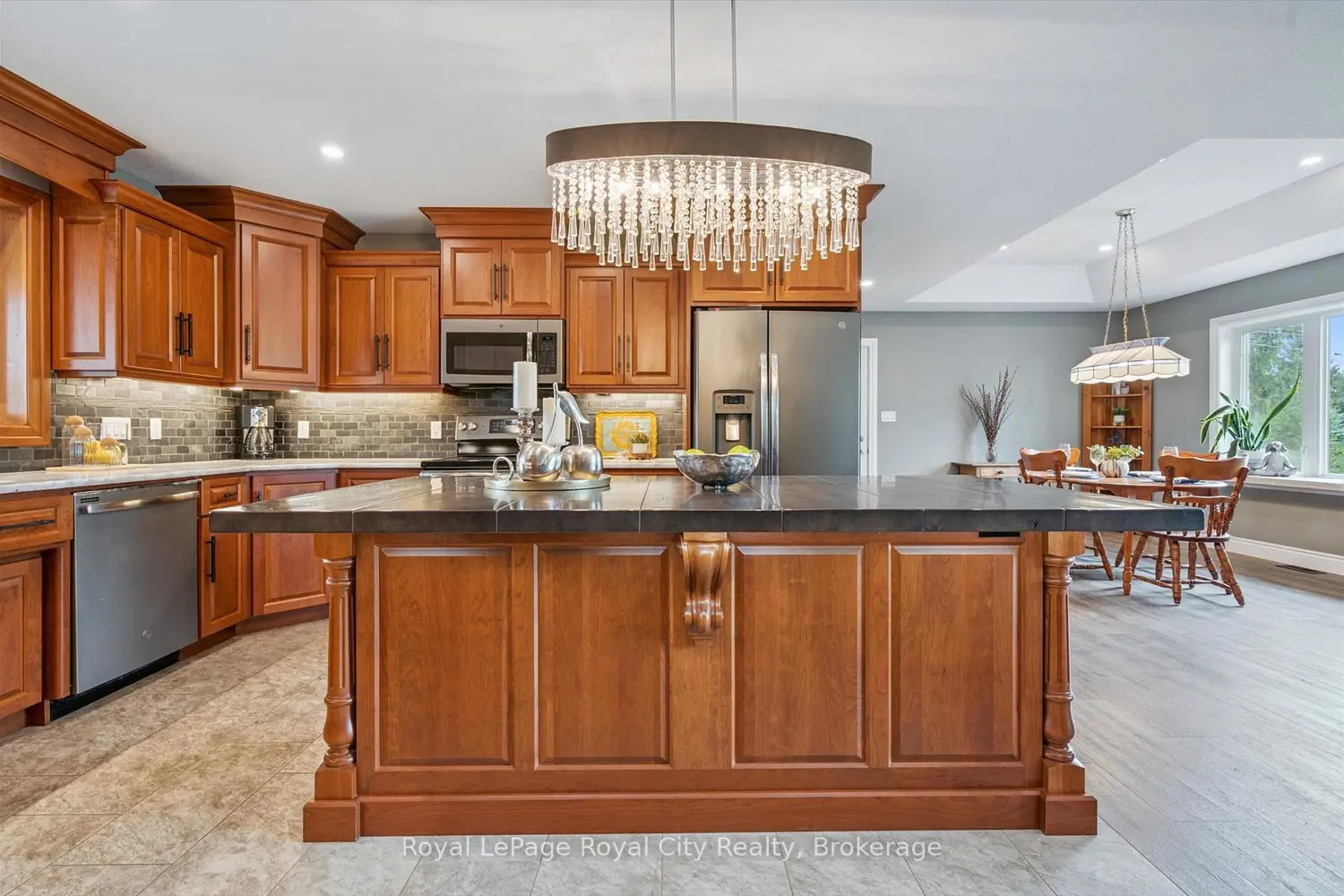 Additional image 4 of 100 Harris Crescent