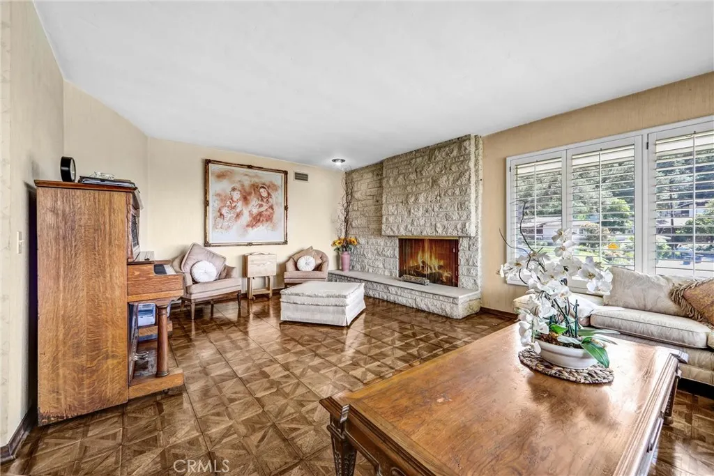 Additional image 7 of 900 Glenvista Dr, Glendale, CA 91206