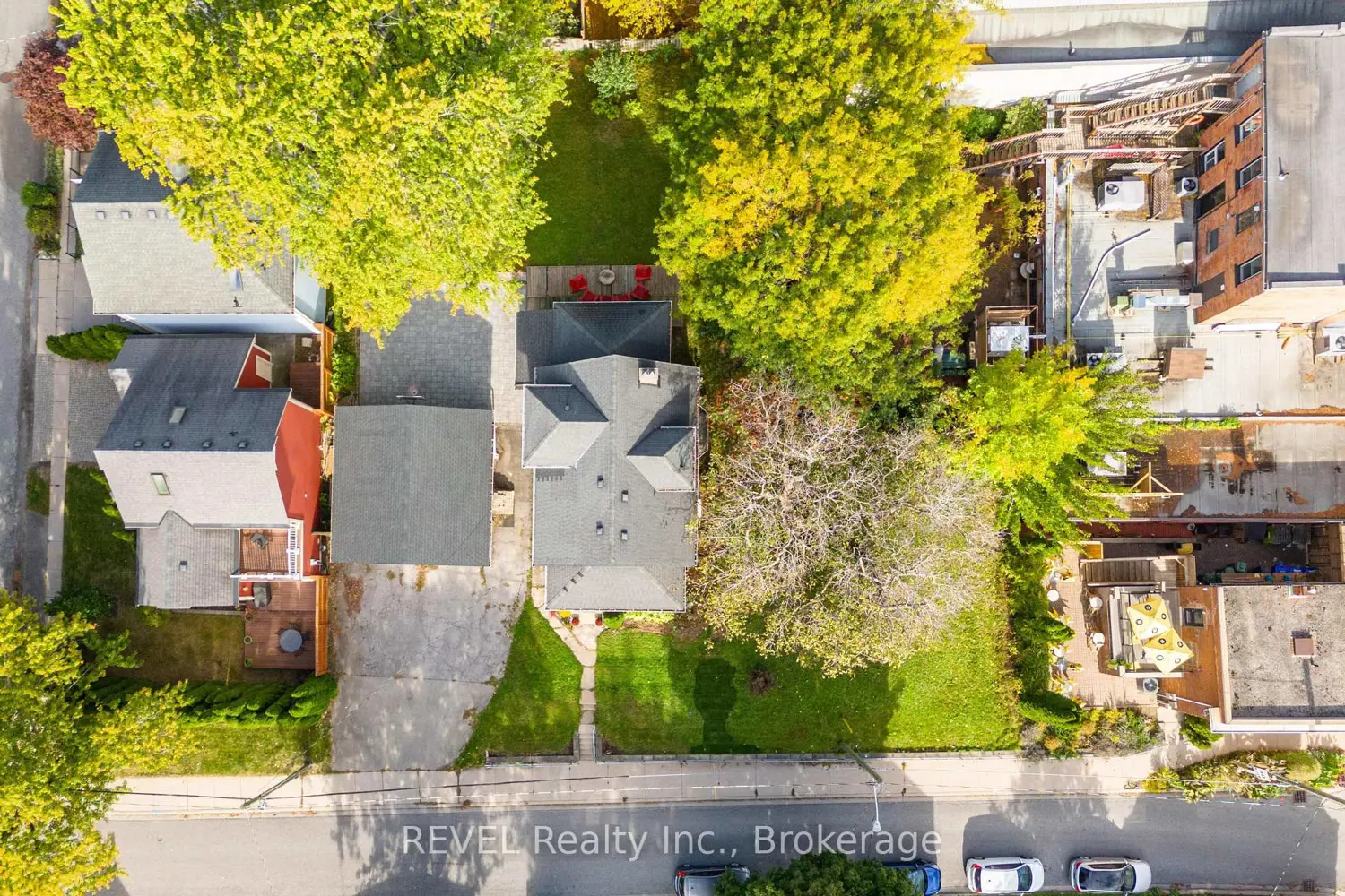 Additional image 14 of 10 Canal Street