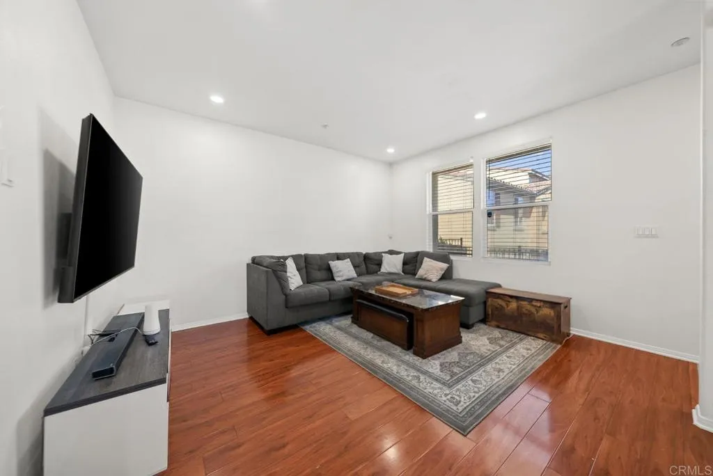 Additional image 15 of 4300 Newton Avenue Unit 8, San Diego, CA 92113