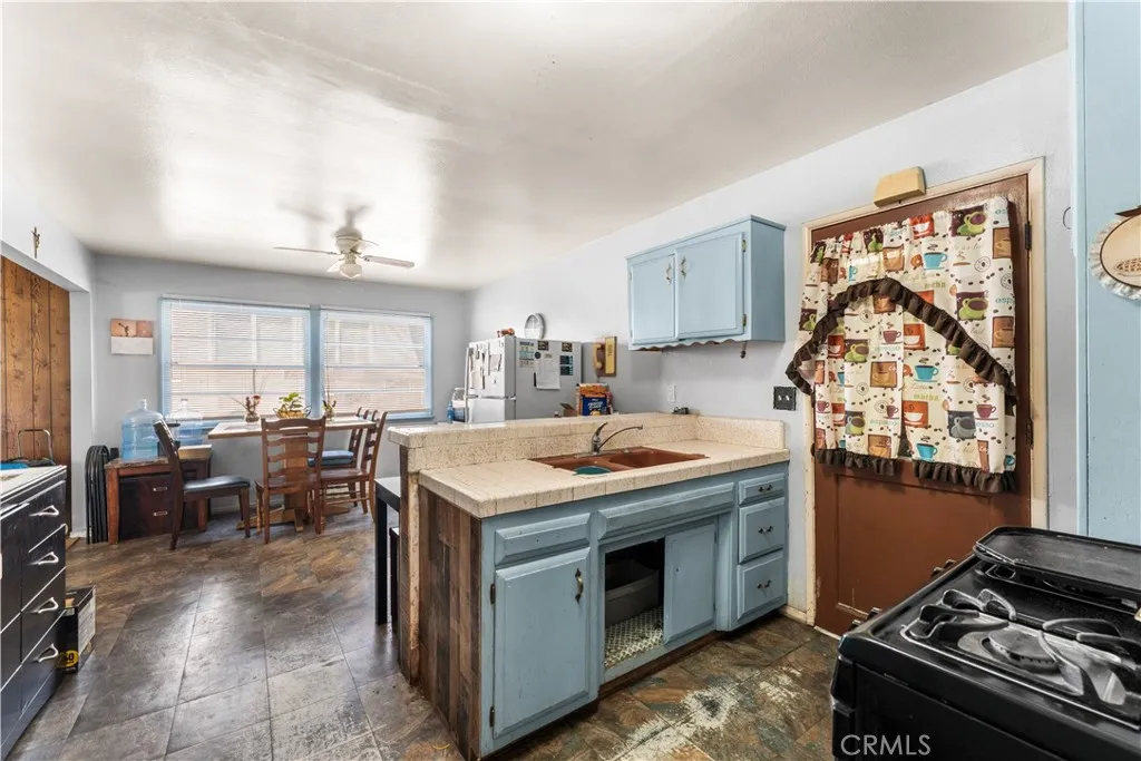 Additional image 13 of 13525 Simshaw Ave, Sylmar, CA 91342