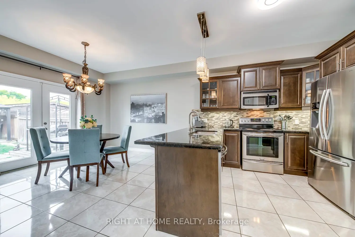 Additional image 6 of 38 Assisi Street