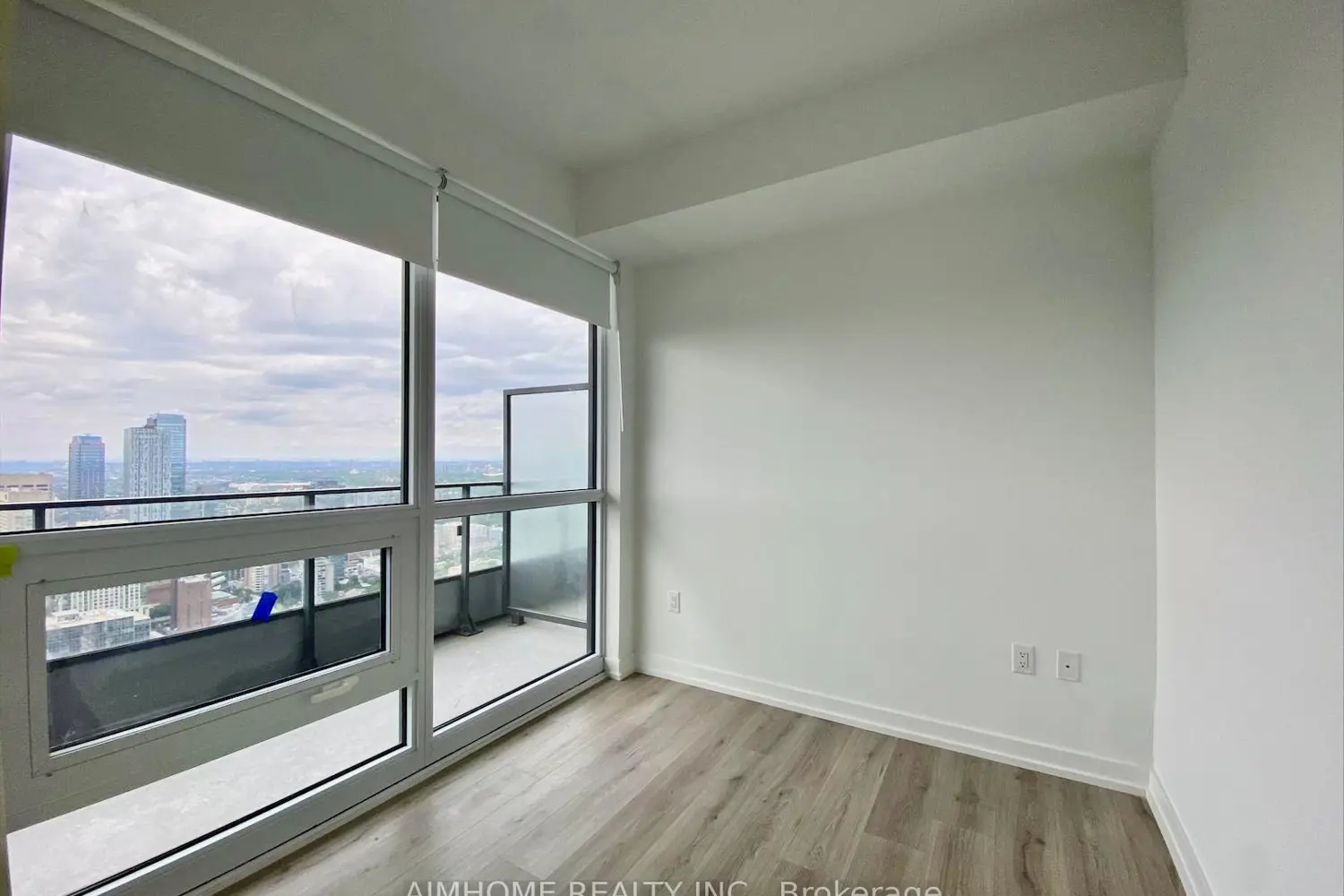 Additional image 9 of 395 Bloor Street 4902