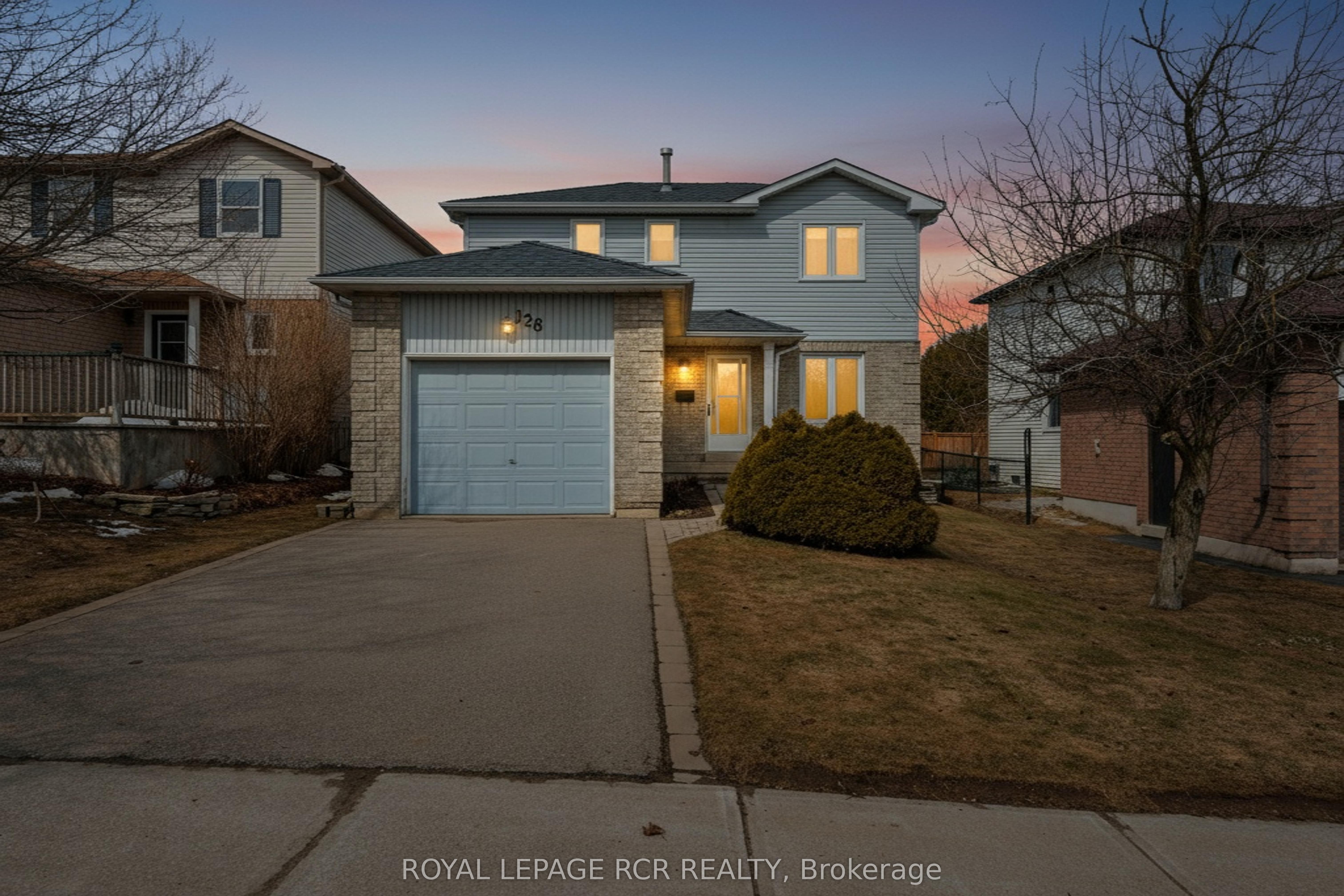 128 Courtney Crescent, Orangeville, ON, L9W 4S3
