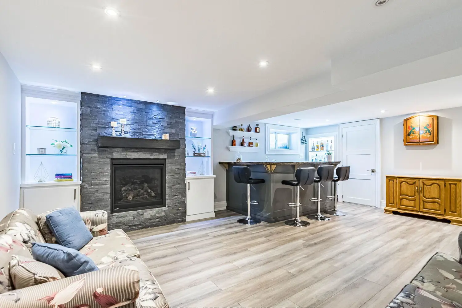 Additional image 13 of 37 Suburban Drive