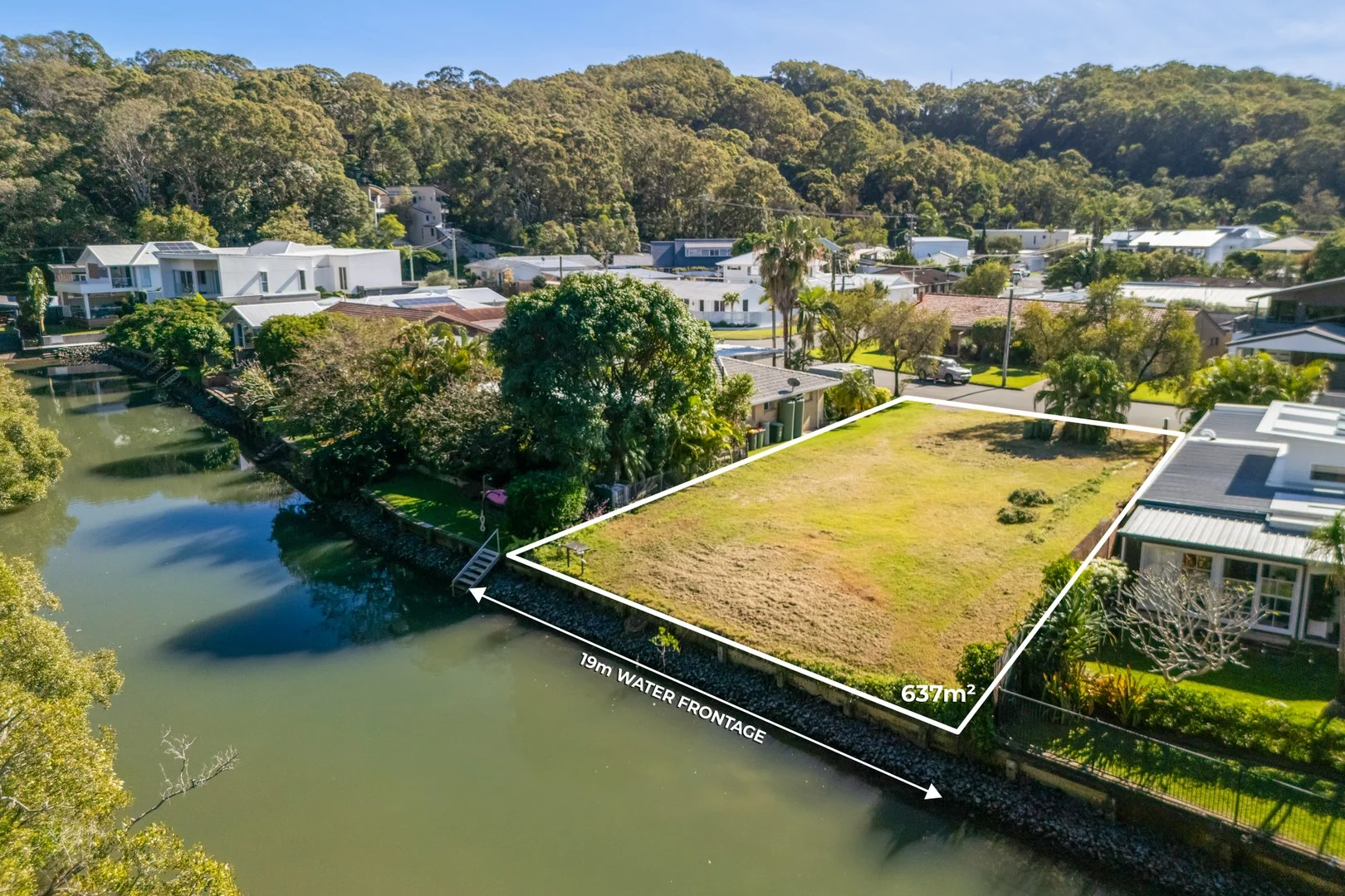 34 Elanora Drive, Burleigh Heads QLD 4220