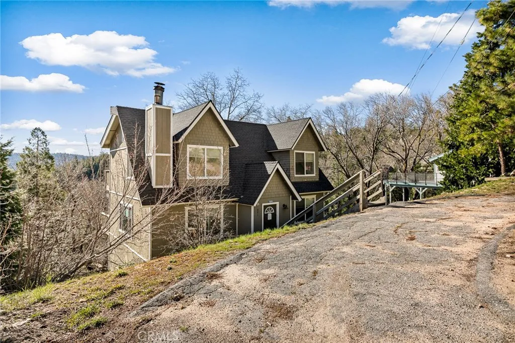 Additional image 3 of 971 Nadelhorn Drive, Lake Arrowhead, CA 92352