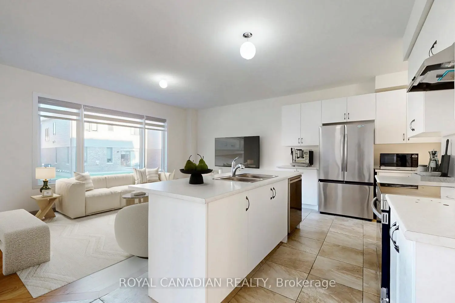 Additional image 4 of 38 Rochester Drive