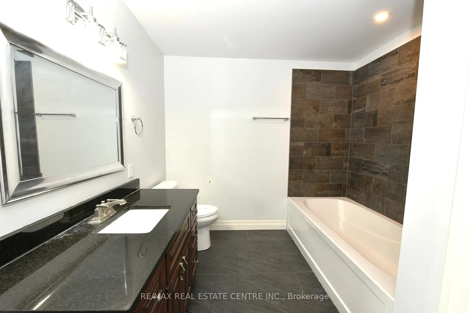 Additional image 11 of 13 Forbes Crescent