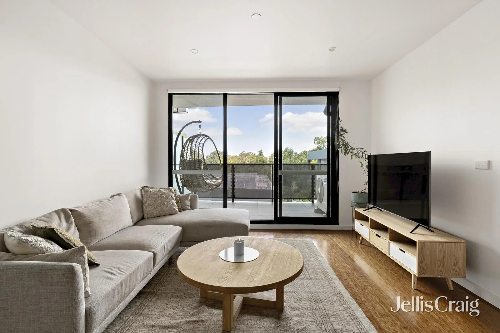 212/314 Pascoe Vale Road, Essendon VIC 3040