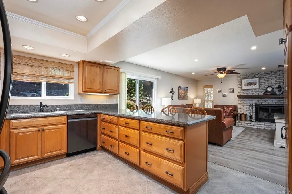 Additional image 75 of 1668 Avenida Cherylita, El Cajon, CA 92020