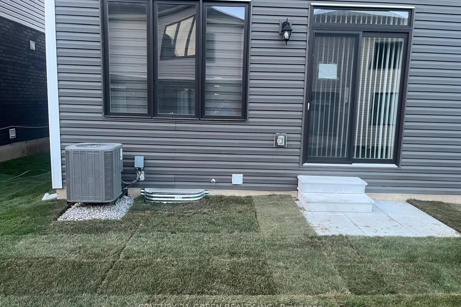 Additional image 10 of 50 Sunflower Crescent