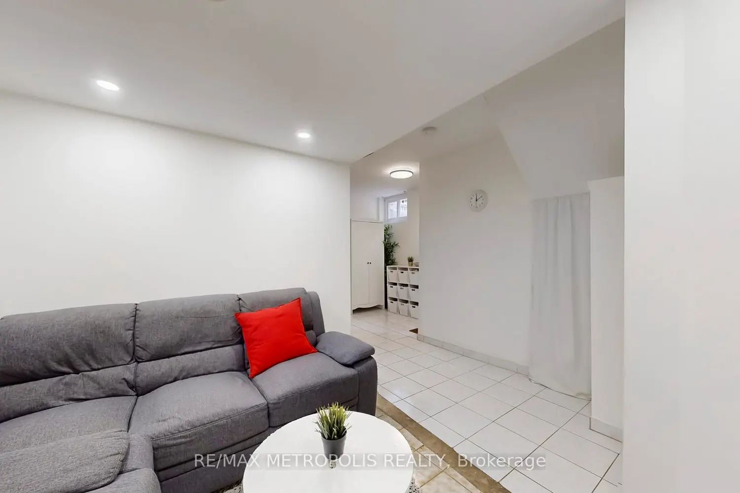 Additional image 10 of 68 Paulvale Crescent