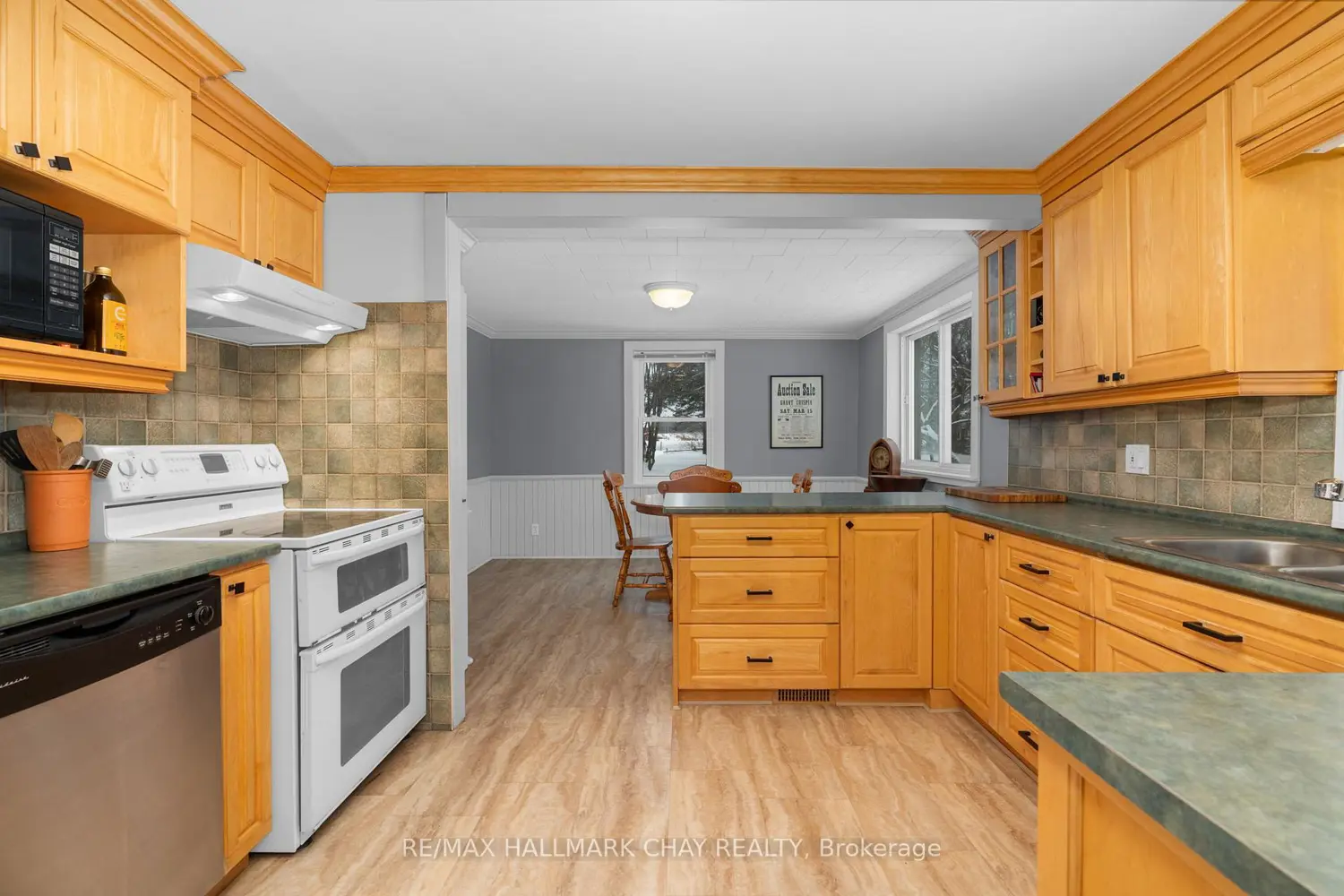 Additional image 3 of 3324 Penetanguishene Road